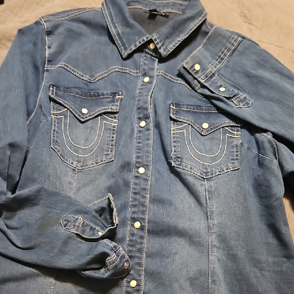 True Religion Navy and Black Brand Label Shirt